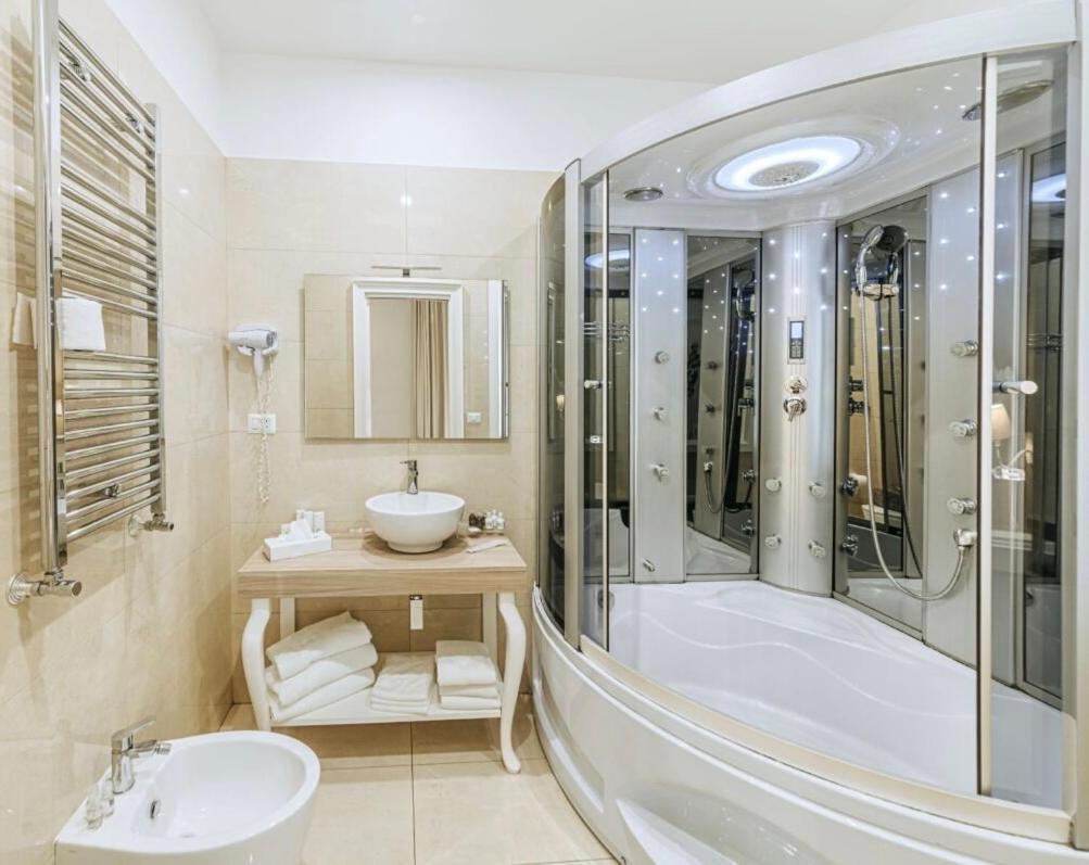 Miluar Relais - - Vanvitelli