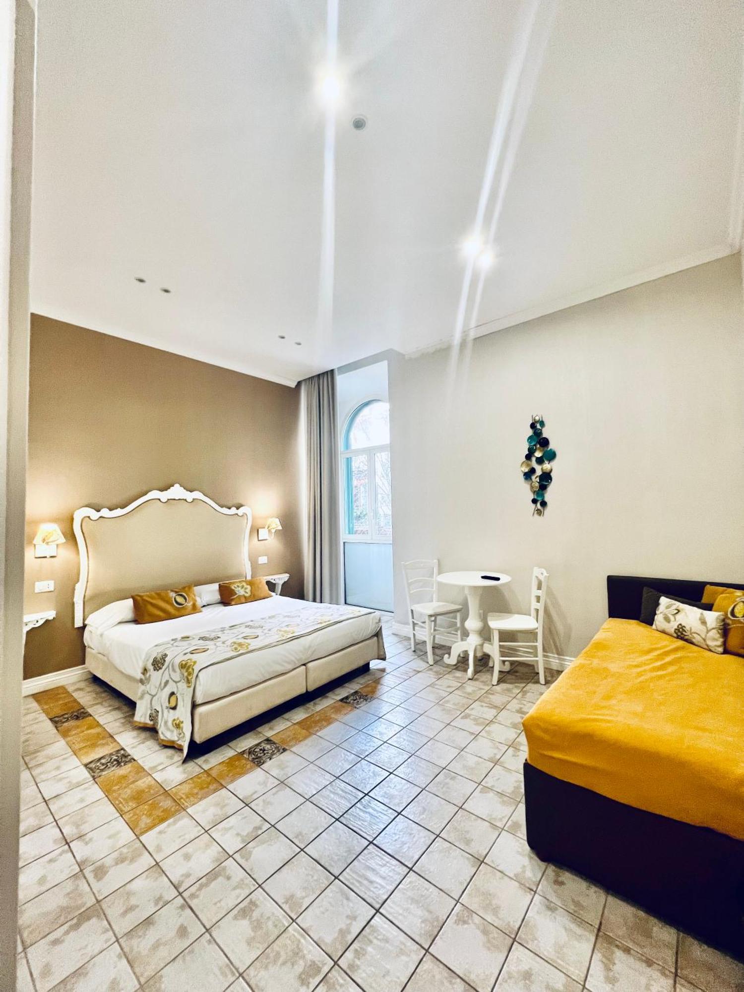 Miluar Relais - - Vanvitelli Couette-café *